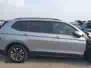 2024 Volkswagen Tiguan S с VIN 3VVRB7AX2RM185718, выставлен на аукционе IAAI как лот 42303387 с пробегом 30 761 миль миль и . История ставок и продаж доступна на DreamBid. Изображение 14.