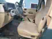 2000 Jeep Wrangler SE with VIN 1J4FA29P8YP735101, listed as a Copart auction lot 81805125 with Not provided miles and Clean title. Bid and sale history available at DreamBid. Image 7.