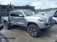 2019 Toyota Tacoma SR z VIN 3TMCZ5AN8KM287646, wystawiony jako IAAI lot #42969397 z przebiegiem 100 562 mil mil oraz . Historia ofert i sprzedaży dostępna na DreamBid. Obrazek 13.