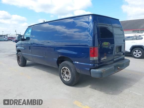 2008 Ford Econoline Cargo Commercial with VIN 1FTNE24W18DB29886, listed as a IAAI auction lot 42048608 with 101,666 mi miles and . Bid and sale history available at DreamBid. Image 3.