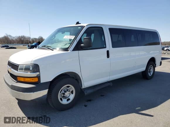 2020 Chevrolet Express Passenger LT с VIN 1GAZGPFG8L1176429, выставлен на аукционе Copart как лот 50260385 с пробегом 91 431 миль миль и Чистый • Clean title. История ставок и продаж доступна на DreamBid. Изображение 1.