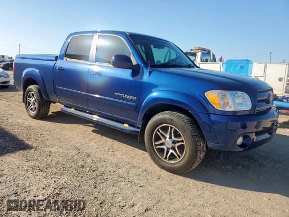 2006 Toyota Tundra Limited z VIN 5TBET38116S553329, wystawiony jako Copart lot #61102705 z przebiegiem 329 741 mil mil oraz Czysty tytuł • Clean title. Historia ofert i sprzedaży dostępna na DreamBid. Obrazek 4.