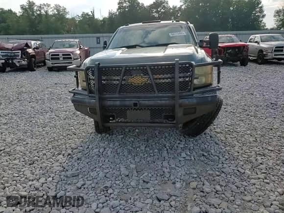 2011 Chevrolet Silverado 3500HD DRW LT с VIN 1GC5K0C8XBZ225333, выставлен на аукционе Copart как лот 66772405 с пробегом 161 171 миль миль и Списание • Salvage title. История ставок и продаж доступна на DreamBid. Изображение 14.