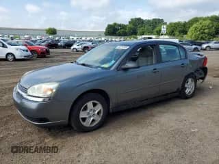 2004 Chevrolet Malibu LS с VIN 1G1ZT54884F209672, выставлен на аукционе Copart как лот 64215895 с пробегом 194 858 миль миль и Чистый • Clean title. История ставок и продаж доступна на DreamBid. Изображение 1.