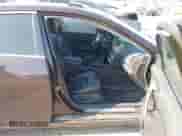 2012 Nissan Maxima SV z VIN 1N4AA5AP0CC865750, wystawiony jako IAAI lot #42917057 z przebiegiem 97 763 mil mil oraz . Historia ofert i sprzedaży dostępna na DreamBid. Obrazek 5.