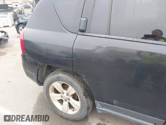 2017 Jeep Compass High Altitude z VIN 1C4NJDEB6HD106073, wystawiony jako IAAI lot #43526297 z przebiegiem 103 392 mil mil oraz . Historia ofert i sprzedaży dostępna na DreamBid. Obrazek 18.