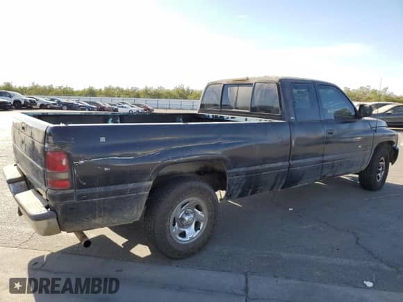 1996 Dodge 1500 с VIN 3B7HC13Y0TM120450, выставлен на аукционе Copart как лот 78552594 с пробегом 317 248 миль миль и Списание • Salvage title. История ставок и продаж доступна на DreamBid. Изображение 3.