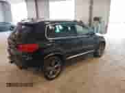 2017 Volkswagen Tiguan Sport с VIN WVGUV7AX7HK014285, выставлен на аукционе IAAI как лот 43098002 с пробегом 103 573 миль миль и . История ставок и продаж доступна на DreamBid. Изображение 4.