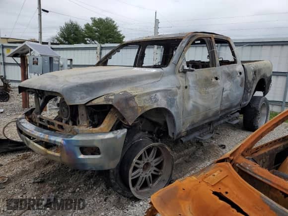 2010 Dodge 2500 TRX with VIN 3D7UT2CL3AG132232, listed as a Copart auction lot 81825254 with Not provided miles and Salvage title. Bid and sale history available at DreamBid. Image 1.