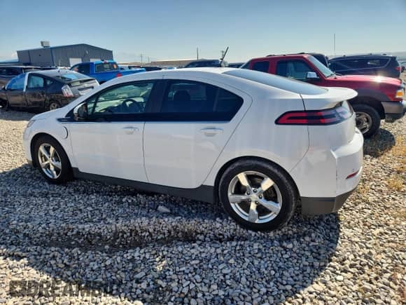 2015 Chevrolet Volt с VIN 1G1RD6E46FU103136, выставлен на аукционе Copart как лот 84834685 с пробегом 133 971 миль миль и Чистый • Clean title. История ставок и продаж доступна на DreamBid. Изображение 2.