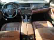 2015 BMW 5 Series 535d xDrive z VIN WBAFV3C58FD686436, wystawiony jako Copart lot #65729355 z przebiegiem 222 632 mil mil oraz Czysty tytuł • Clean title. Historia ofert i sprzedaży dostępna na DreamBid. Obrazek 8.