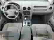 2006 Ford Freestyle SE with VIN 1FMZK01156GA13542, listed as a Copart auction lot 81319375 with 102,477 mi miles and Salvage title. Bid and sale history available at DreamBid. Image 8.