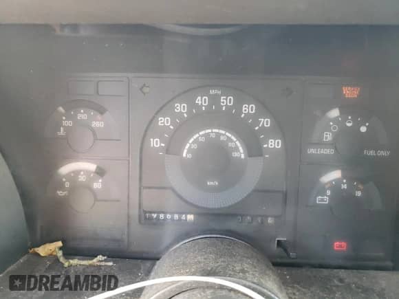 1991 Chevrolet Silverado 2500 z VIN 1GCGC24K3ME185408, wystawiony jako Copart lot #84802895 z przebiegiem 198 684 mil mil oraz Szkoda całkowita • Salvage title. Historia ofert i sprzedaży dostępna na DreamBid. Obrazek 9.