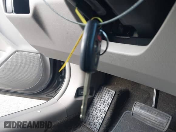 2009 Honda Accord EX z VIN 1HGCP36769A014959, wystawiony jako IAAI lot #42328233 z przebiegiem 130 666 mil mil oraz . Historia ofert i sprzedaży dostępna na DreamBid. Obrazek 11.