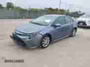 2024 Toyota Corolla LE z VIN 5YFB4MDE6RP139272, wystawiony jako IAAI lot #43494412 z przebiegiem 42 608 mil mil oraz . Historia ofert i sprzedaży dostępna na DreamBid. Obrazek 2.