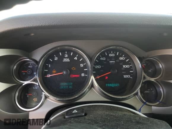 2008 Chevrolet Silverado 1500 1LT z VIN 2GCEC13J281334151, wystawiony jako Copart lot #59548085 z przebiegiem 128 333 mil mil oraz Szkoda całkowita • Salvage title. Historia ofert i sprzedaży dostępna na DreamBid. Obrazek 9.