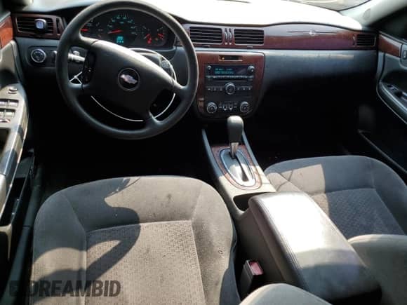 2010 Chevrolet Impala LS with VIN 2G1WA5EK1A1107748, listed as a Copart auction lot 71270495 with 133,978 mi miles and Clean title. Bid and sale history available at DreamBid. Image 8.