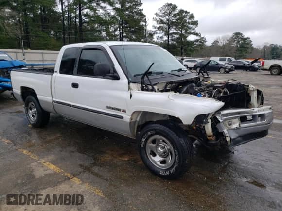2000 Dodge 1500 с VIN 1B7HC13Z1YJ113679, выставлен на аукционе Copart как лот 45869575 с пробегом 269 610 миль миль и Списание • Salvage title. История ставок и продаж доступна на DreamBid. Изображение 4.