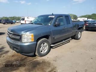 2007 Chevrolet Silverado 1500 1LT z VIN 2GCEK19C671676115, wystawiony jako Copart lot #66390965 z przebiegiem 194 563 mil mil oraz Szkoda całkowita • Salvage title. Historia ofert i sprzedaży dostępna na DreamBid. Obrazek 1.