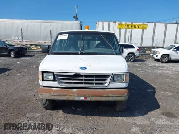 1996 Ford Econoline Cargo с VIN 1FTHE24H2THB36426, выставлен на аукционе IAAI как лот 42396139 с пробегом 91 707 миль миль и . История ставок и продаж доступна на DreamBid. Изображение 12.