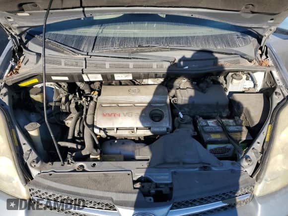 2004 Toyota Sienna XLE z VIN 5TDBA22C24S010816, wystawiony jako Copart lot #71118574 z przebiegiem 252 199 mil mil oraz Czysty tytuł • Clean title. Historia ofert i sprzedaży dostępna na DreamBid. Obrazek 12.