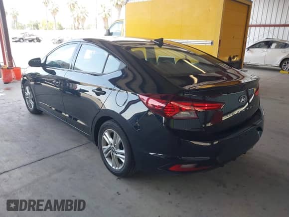 2020 Hyundai Elantra SEL with VIN 5NPD84LF5LH592424, listed as a IAAI auction lot 42431229 with 44,411 mi miles and . Bid and sale history available at DreamBid. Image 3.