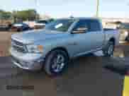 2017 Ram 1500 Big Horn z VIN 3C6RR6LT1HG640531, wystawiony jako IAAI lot #42411444 z przebiegiem 161 301 mil mil oraz . Historia ofert i sprzedaży dostępna na DreamBid. Obrazek 2.