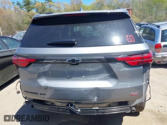 2023 Chevrolet Traverse RS с VIN 1GNEVJKWXPJ245883, выставлен на аукционе IAAI как лот 42103099 с пробегом 21 832 миль миль и . История ставок и продаж доступна на DreamBid. Изображение 17.