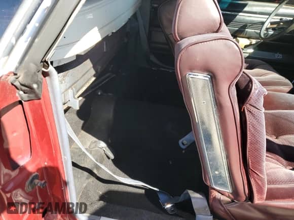 1983 Chevrolet El Camino с VIN 1GCCW80H7DR114305, выставлен на аукционе Copart как лот 46691135 с пробегом 29 818 миль миль и Чистый • Clean title. История ставок и продаж доступна на DreamBid. Изображение 10.