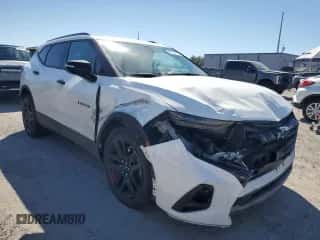 2021 Chevrolet Blazer LT z VIN 3GNKBCRS6MS582183, wystawiony jako Copart lot #81764115 z przebiegiem 28 106 mil mil oraz Szkoda całkowita • Salvage title. Historia ofert i sprzedaży dostępna na DreamBid. Obrazek 4.