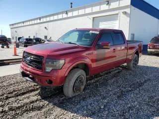2013 Ford F-150 XLT z VIN 1FTFW1ET5DFB24804, wystawiony jako Copart lot #45978945 z przebiegiem 127 958 mil mil oraz Szkoda całkowita • Salvage title. Historia ofert i sprzedaży dostępna na DreamBid. Obrazek 1.