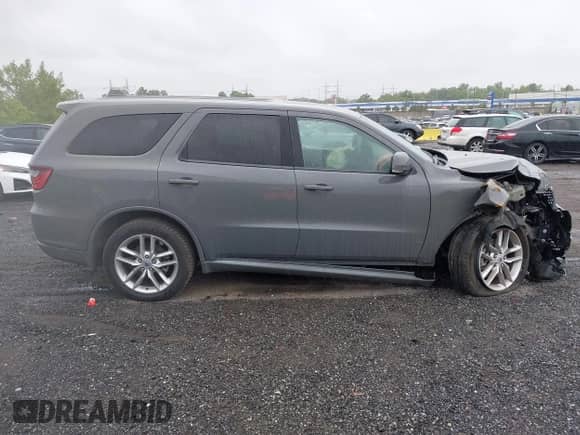2022 Dodge Durango GT Plus z VIN 1C4RDJDG9NC219487, wystawiony jako IAAI lot #42301178 z przebiegiem 52 622 mil mil oraz . Historia ofert i sprzedaży dostępna na DreamBid. Obrazek 13.