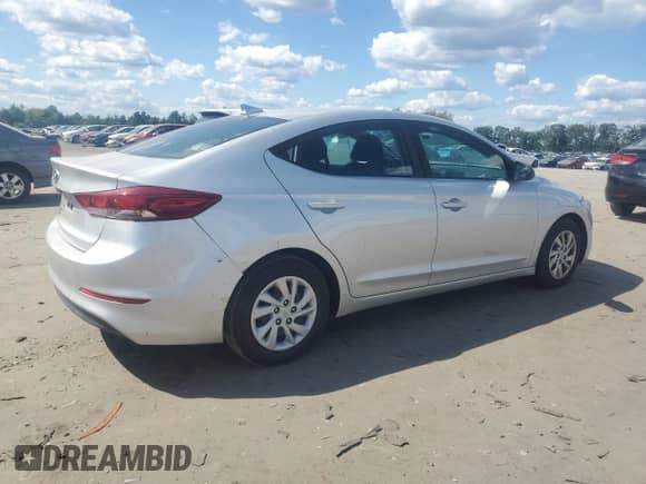 2018 Hyundai Elantra SE z VIN 5NPD74LF0JH394706, wystawiony jako Copart lot #69698435 z przebiegiem 176 403 mil mil oraz Czysty tytuł • Clean title. Historia ofert i sprzedaży dostępna na DreamBid. Obrazek 3.