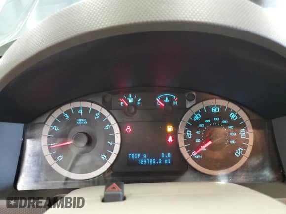 2011 Ford Escape XLT с VIN 1FMCU9DG9BKA42635, выставлен на аукционе Copart как лот 84235825 с пробегом 129 725 миль миль и Чистый • Clean title. История ставок и продаж доступна на DreamBid. Изображение 9.