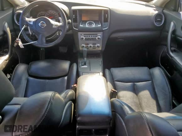 2014 Nissan Maxima SV with VIN 1N4AA5AP0EC466520, listed as a Copart auction lot 84905955 with 133,508 mi miles and Salvage title. Bid and sale history available at DreamBid. Image 8.