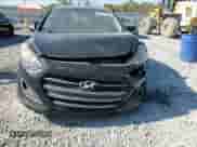 2017 Hyundai Elantra z VIN KMHD35LH6HU378007, wystawiony jako Copart lot #86100685 z przebiegiem 124 558 mil mil oraz Szkoda całkowita • Salvage title. Historia ofert i sprzedaży dostępna na DreamBid. Obrazek 13.