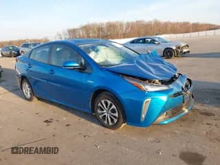 2019 Toyota Prius LE с VIN JTDL9RFU2K3013061, выставлен на аукционе IAAI как лот 41797721 с пробегом 122 721 миль миль и . История ставок и продаж доступна на DreamBid. Изображение 1.