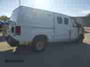 2003 Ford Econoline Cargo с VIN 1FTRE14243HA06948, выставлен на аукционе Copart как лот 82227735 с пробегом Не указан миль и Списание • Salvage title. История ставок и продаж доступна на DreamBid. Изображение 3.