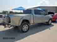 2006 Toyota Tundra SR5 z VIN 5TBET34196S524893, wystawiony jako Copart lot #81275185 z przebiegiem 157 951 mil mil oraz Szkoda całkowita • Salvage title. Historia ofert i sprzedaży dostępna na DreamBid. Obrazek 3.