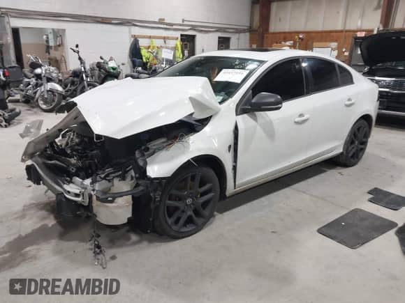 2017 Volvo S60 Dynamic с VIN YV126MFL9H2437487, выставлен на аукционе IAAI как лот 43437699 с пробегом 92 387 миль миль и . История ставок и продаж доступна на DreamBid. Изображение 2.