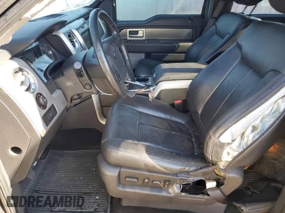 2013 Ford F-150 FX4 с VIN 1FTFW1EF0DKG01950, выставлен на аукционе Copart как лот 83990425 с пробегом 129 333 миль миль и Списание • Salvage title. История ставок и продаж доступна на DreamBid. Изображение 7.