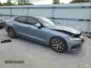 2020 Volvo S60 Momentum с VIN 7JRA22TK0LG033679, выставлен на аукционе Copart как лот 67357485 с пробегом 58 369 миль миль и Списание • Salvage title. История ставок и продаж доступна на DreamBid. Изображение 4.