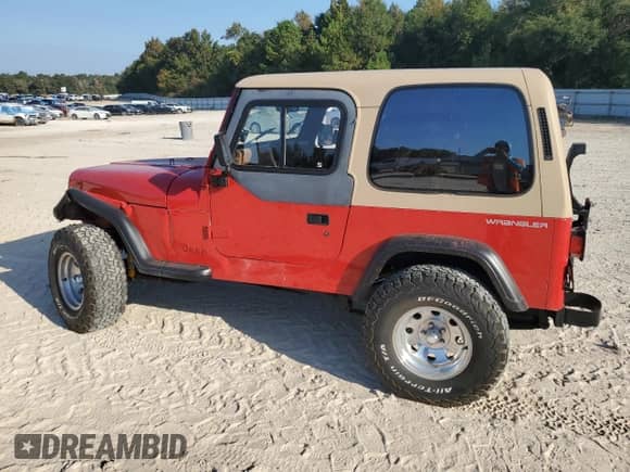 1995 Jeep Wrangler S z VIN 1J4FY19P0SP273985, wystawiony jako Copart lot #86147925 z przebiegiem 108 558 mil mil oraz Szkoda całkowita • Salvage title. Historia ofert i sprzedaży dostępna na DreamBid. Obrazek 2.