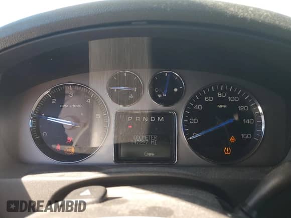 2007 Cadillac Escalade ESV with VIN 1GYFK66807R363693, listed as a Copart auction lot 86618715 with 147,227 mi miles and Clean title. Bid and sale history available at DreamBid. Image 9.