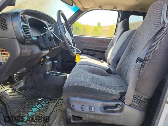 1999 Dodge 2500 with VIN 3B7KF23Z5XG186766, listed as a Copart auction lot 70760955 with Not provided miles and Salvage title. Bid and sale history available at DreamBid. Image 7.