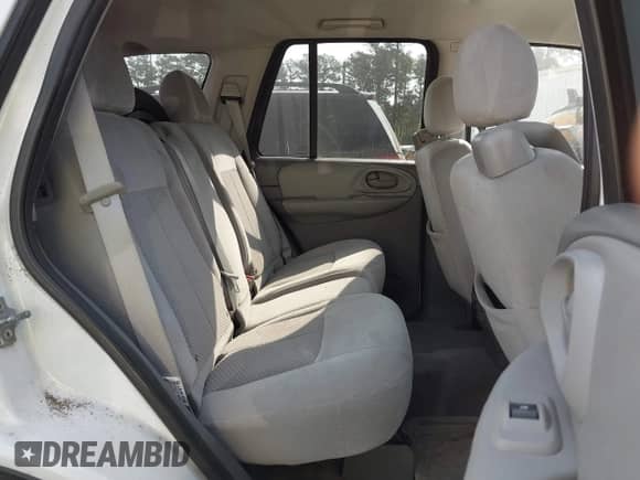 2008 Chevrolet TrailBlazer 1LT с VIN 1GNDT13S682178451, выставлен на аукционе IAAI как лот 43243837 с пробегом 159 098 миль миль и . История ставок и продаж доступна на DreamBid. Изображение 8.