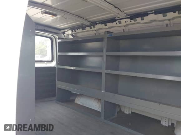 2005 Chevrolet Express Cargo с VIN 1GCGG25V051260376, выставлен на аукционе IAAI как лот 42947488 с пробегом 110 023 миль миль и . История ставок и продаж доступна на DreamBid. Изображение 8.