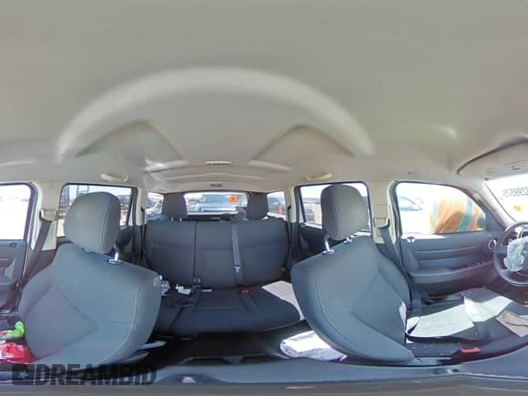 2011 Dodge Nitro Heat with VIN 1D4PU4GK5BW559838, listed as a Copart auction lot 68299575 with 54,496 mi miles and Salvage title. Bid and sale history available at DreamBid. Image 16.