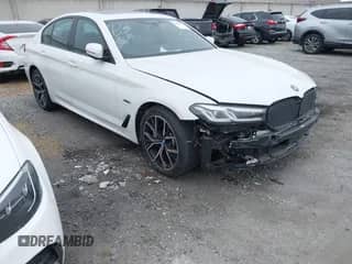2023 BMW 5 Series 530e с VIN WBA13AG06PCM79635, выставлен на аукционе IAAI как лот 41846892 с пробегом 22 772 миль миль и . История ставок и продаж доступна на DreamBid. Изображение 1.