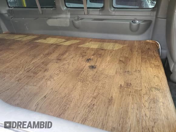 2010 Chevrolet Express Passenger LS с VIN 1GNUGBD44A1165770, выставлен на аукционе Copart как лот 70286805 с пробегом 229 502 миль миль и Списание • Salvage title. История ставок и продаж доступна на DreamBid. Изображение 11.